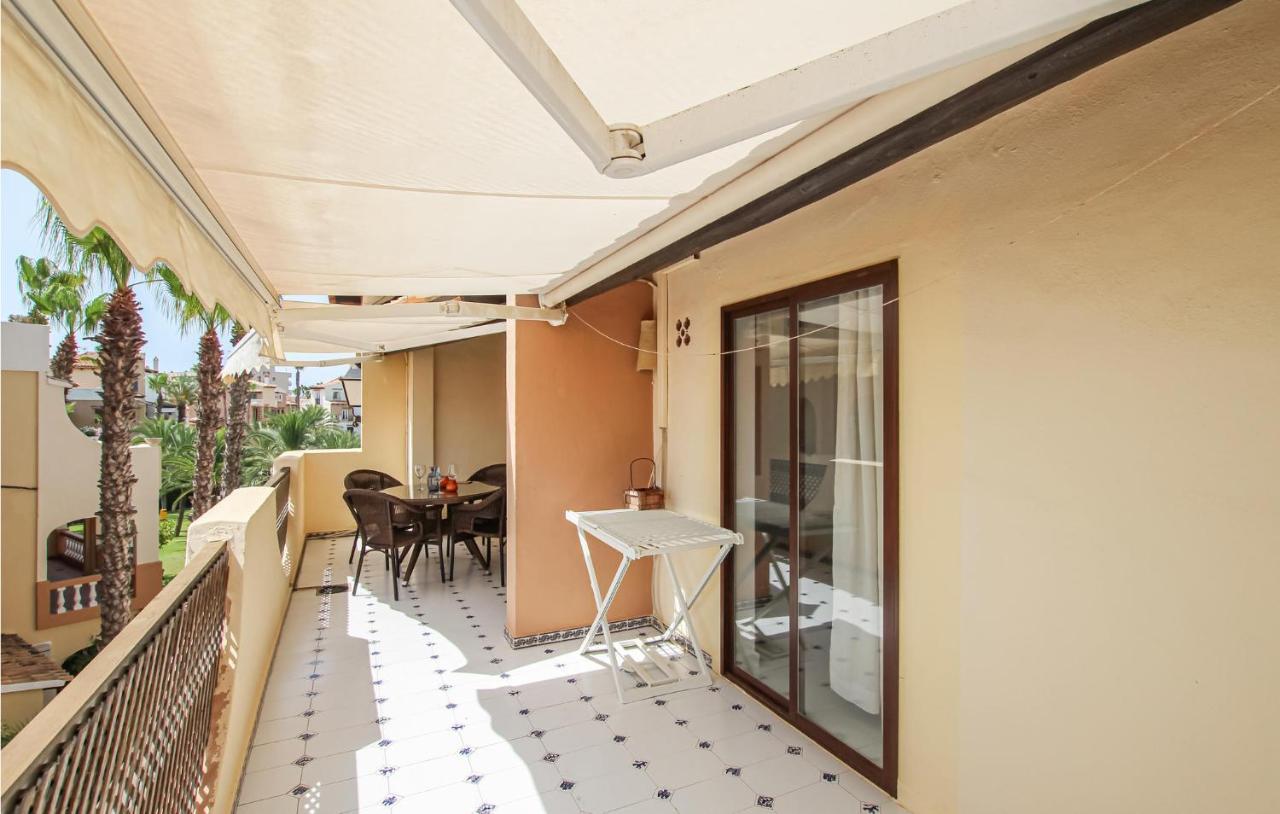 Nice Apartment In Torrevieja W/ Outdoor Swimming Pool, Wifi And 2 Bedrooms Exteriör bild